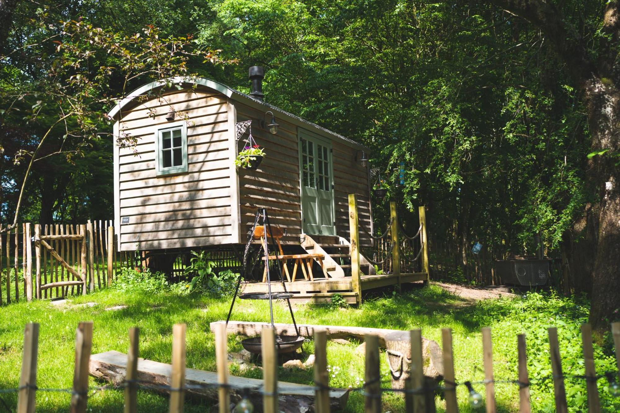Somerset Shepherds Huts Winsham 외부 사진