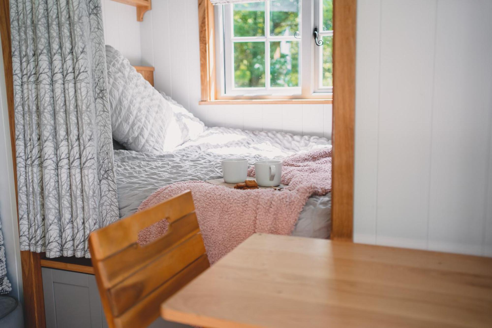 Somerset Shepherds Huts Winsham 외부 사진